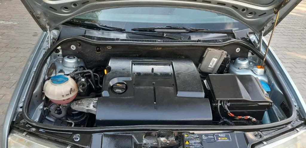 Skoda fabia Elite 1 2 Benzina un proprietar icirc n acte 2005 12 500 lei