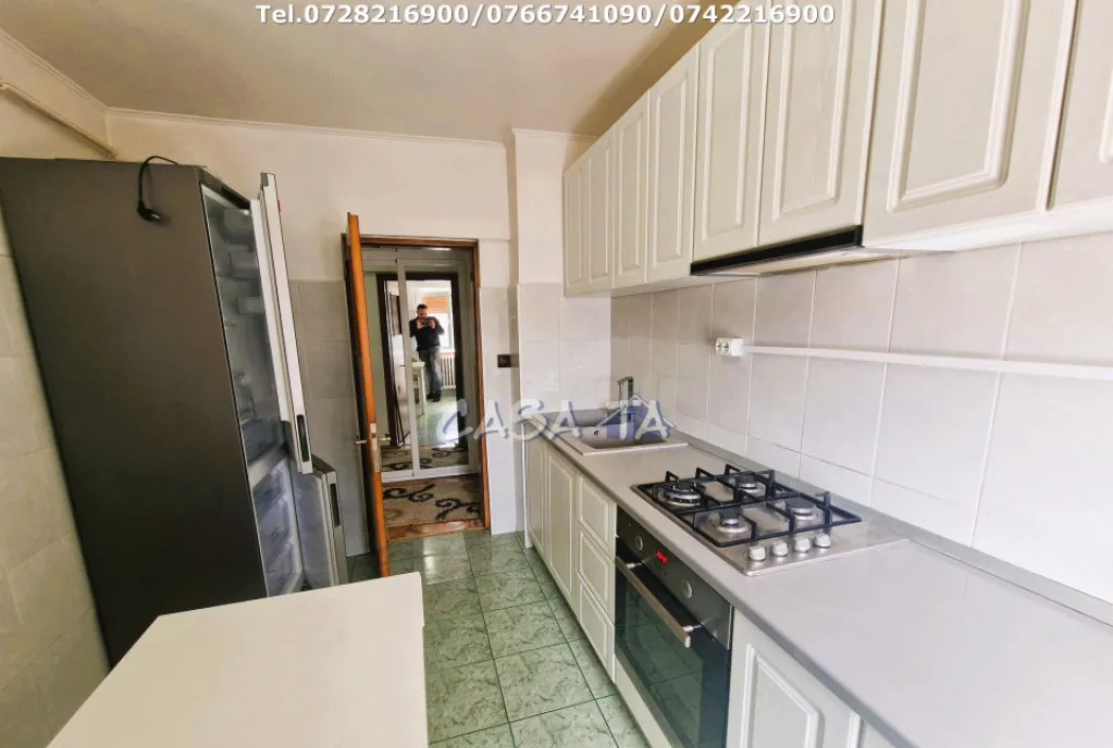 Inchiriere apartament 3 camere Targu Jiu Str 23 August
