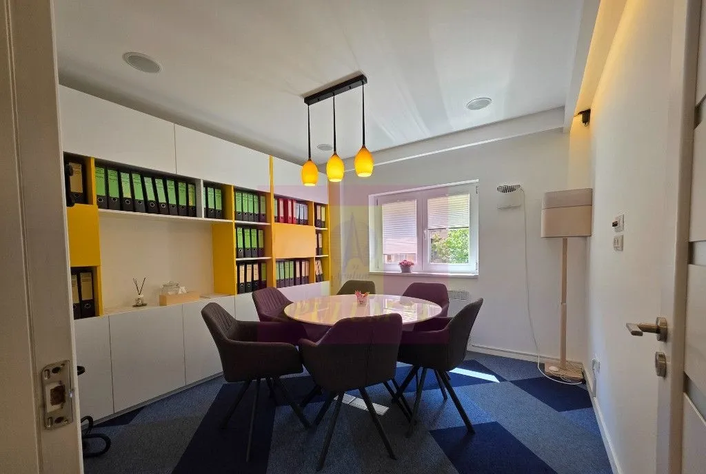 Apartament 3 camere bd Unirii adiacent