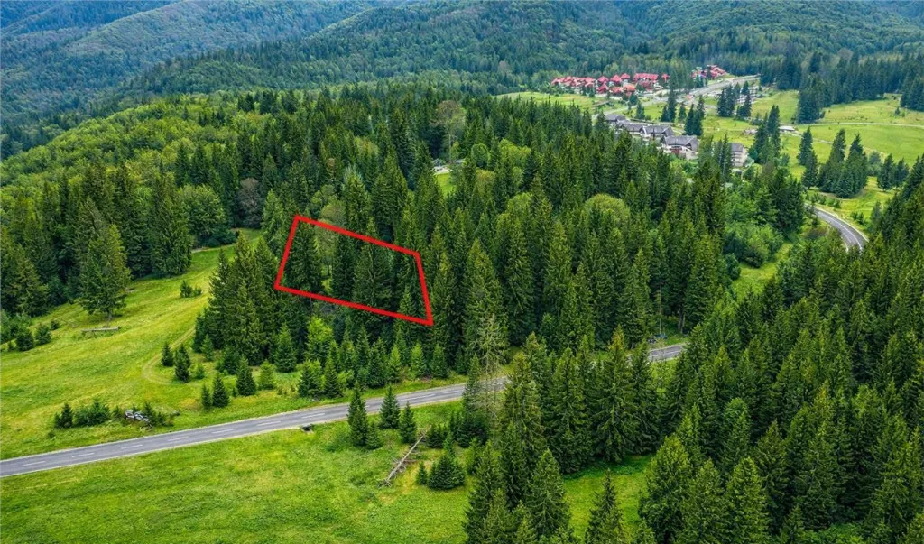 Studio spatios in bloc tip vila Tractorul Brasov