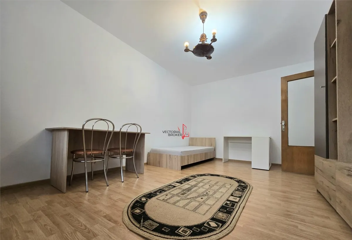 Apartament decomandat etaj 3 spatiu verde in fata Metrou Obor 15 min