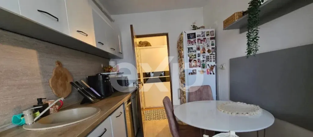 Apartament 2 camere decomandat Floresti Eroilor