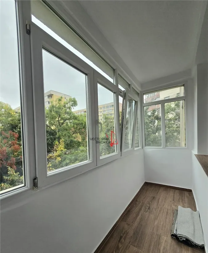 Obor Apartament decomandat etaj 3 spatiu verde in fata Metrou Obor 15 min
