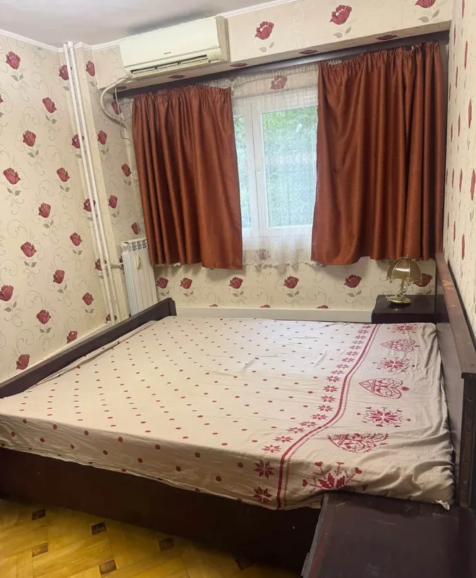 Tei Apartament 3 camere in zona Grigore Ionescu 73 mp 2 bai mobilat si