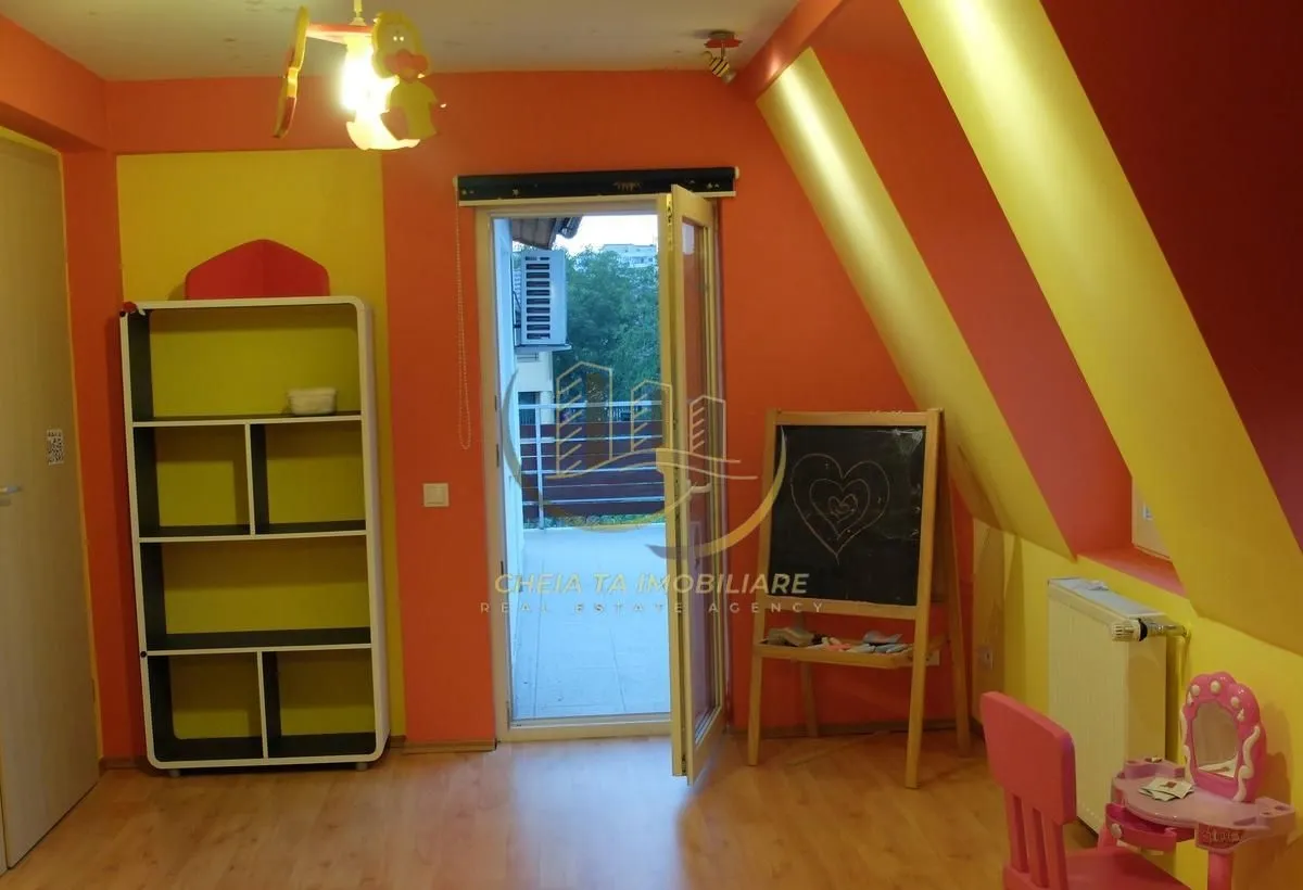 Cluj Napoca Duplex 130 mp 2 terase Parcare Intre Lacuri