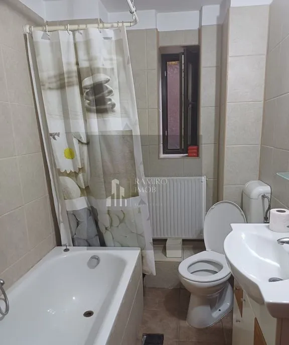 Apartament 2 camere zona Piata Unirii