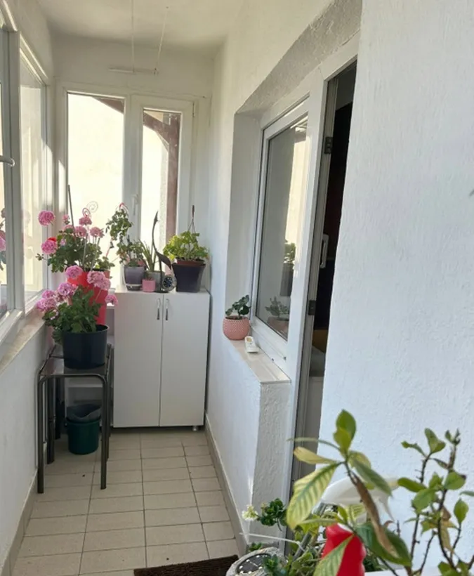 Matei Basarab Calea Calarasilor apartament 3 camere etaj 4 1998 lift