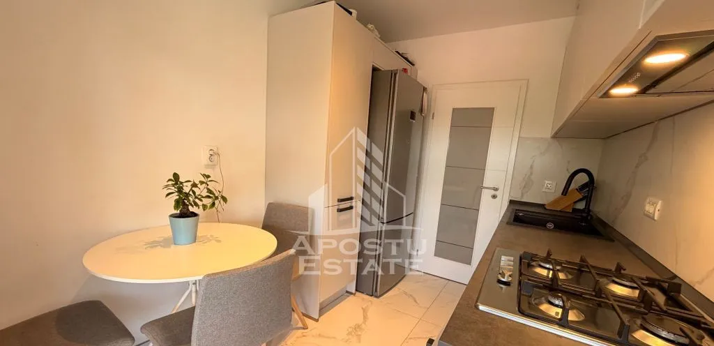 Apartament cu 2 camere in zona Mircea cel Batran Cetatii
