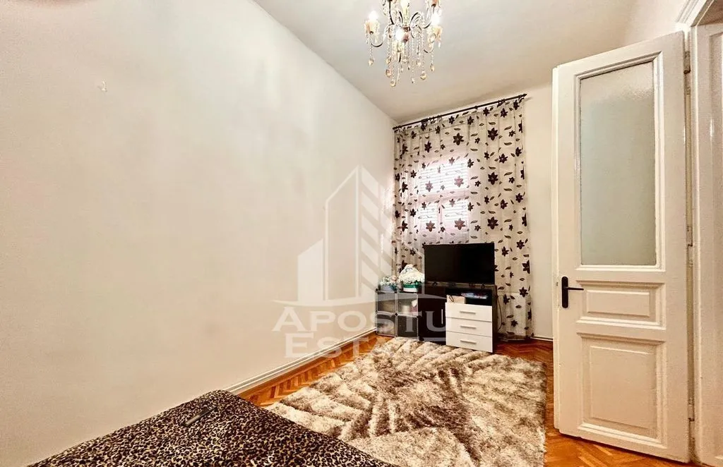 Apartament 2 camere pod reabilitat loc de parcare in Timisoara
