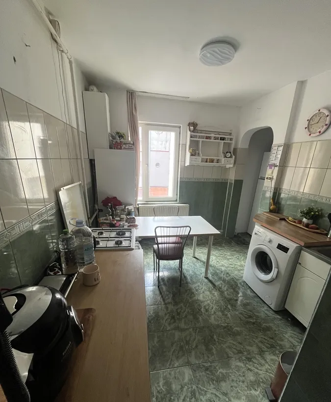 Tineretului Parcul Carol apartament 3 camere cu Centrala