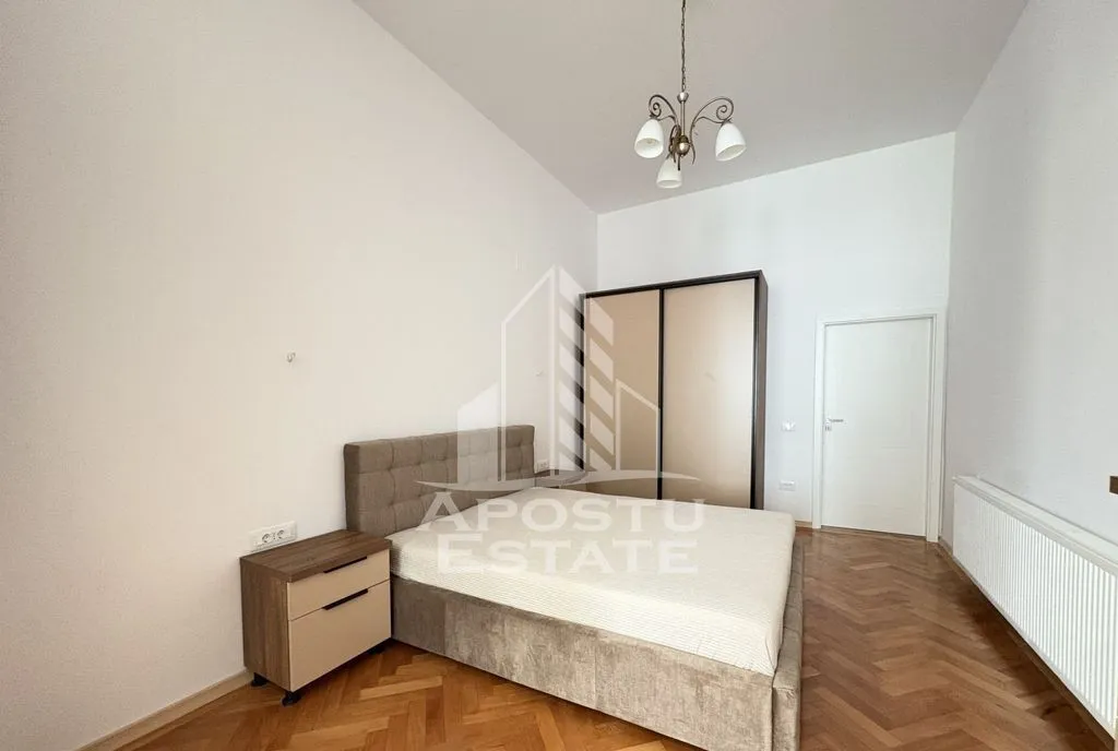 Apartament renovat 2025 2 unitati independente Piata Maria