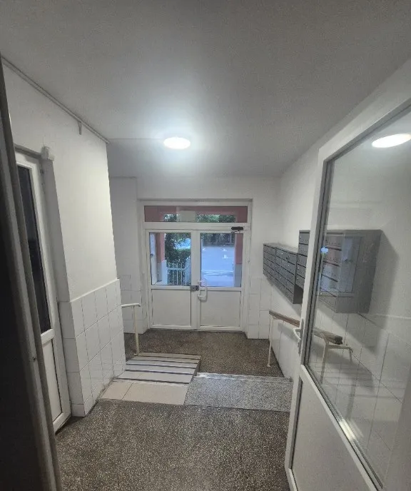 Apartament 3 camere Titan