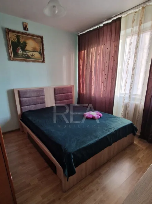 3 camere decomandat et 3/13 80 mp Bdul Iuliu Maniu Gorju