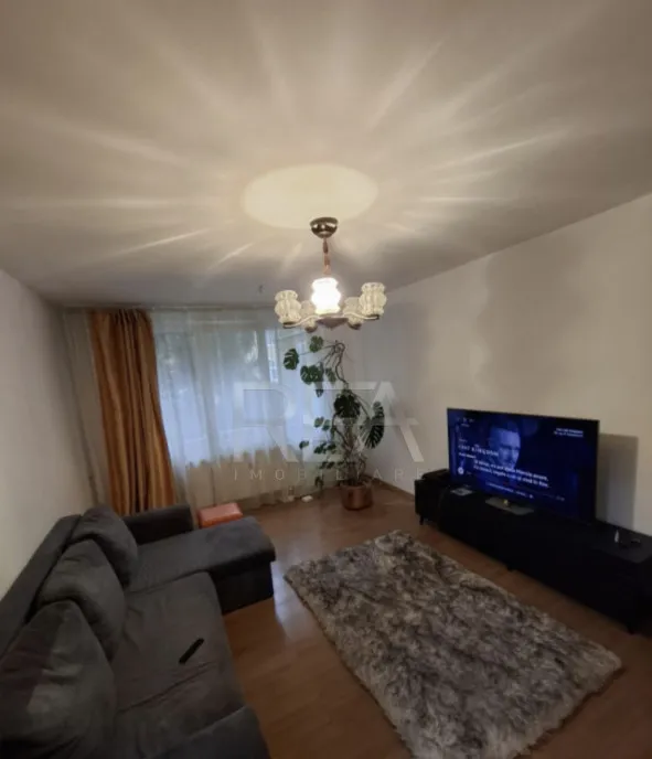3 camere decomandat et 3/13 80 mp Bdul Iuliu Maniu Gorju