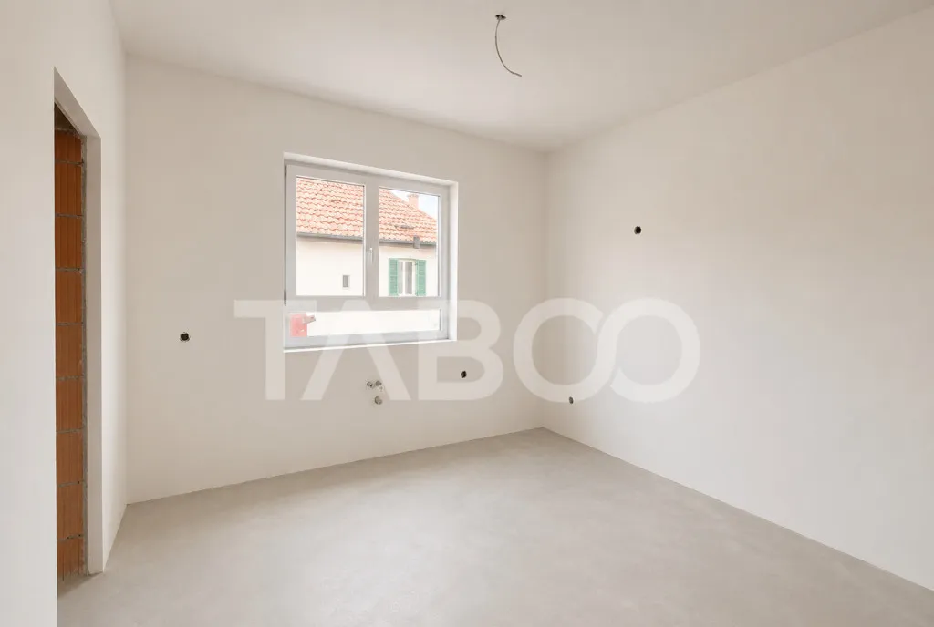 Casa de vanzare constructie 2026 finisaje dupa
