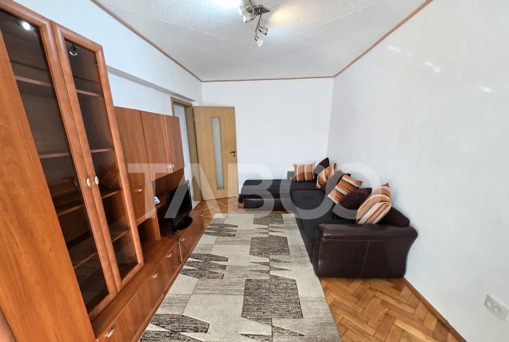 Apartament 2 camere de vanzare mobilat pivnita balcon Siretu