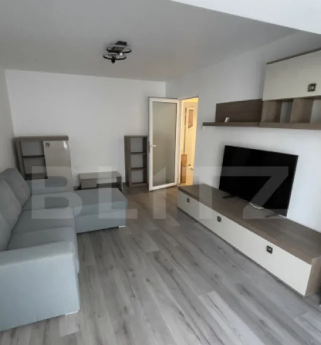 Apartament cu 3 camere 75 mp zona Centrala