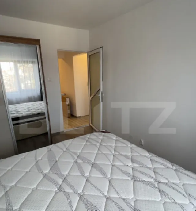 Apartament cu 3 camere 75 mp zona Centrala