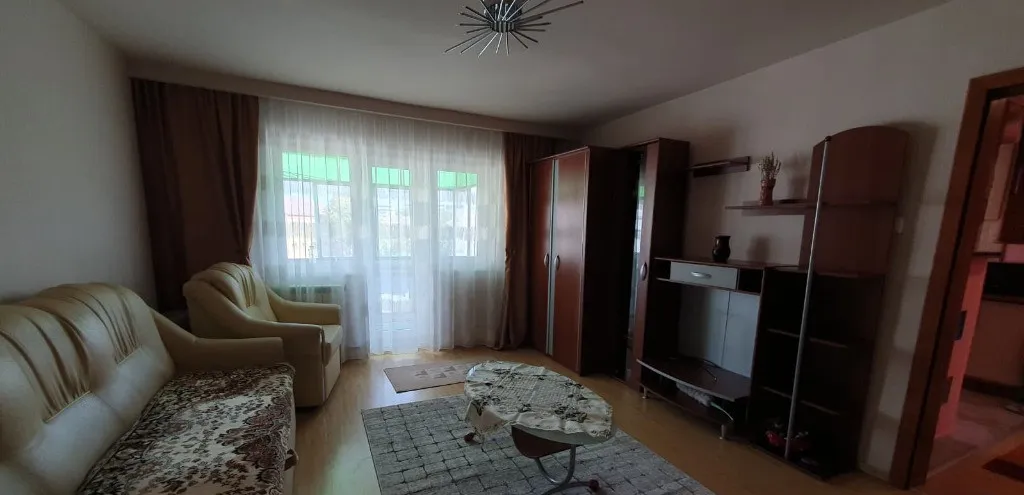 Inchiriez apartament 3 camere Nufarul Oradea