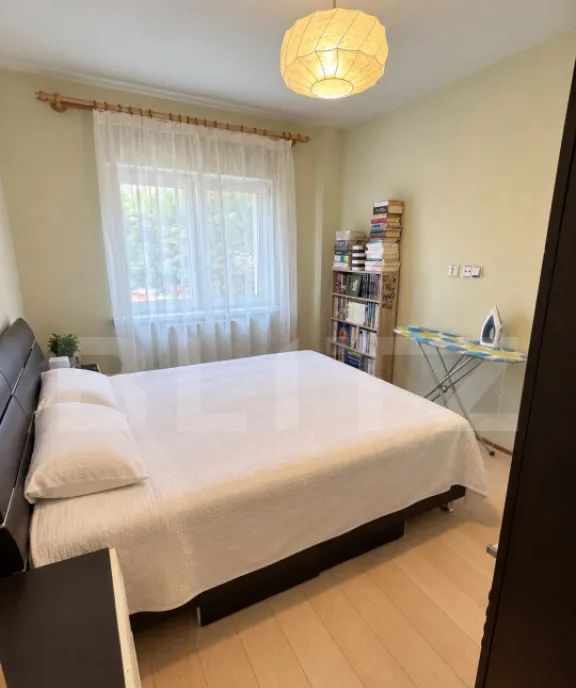 Apartament 4 camere 77 mp zona Plopilor