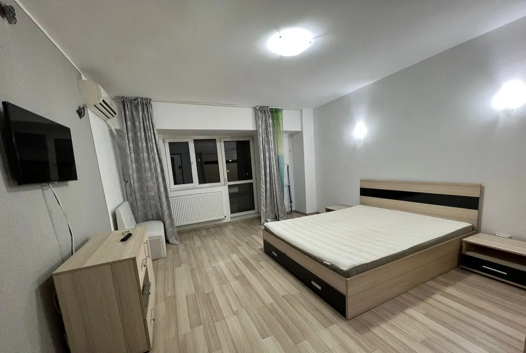 Garsoniera rond Aba Iulia Decebal Bdul Unirii 75 blocul cu cec bank
