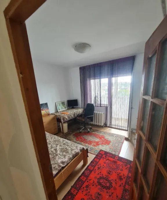 Apartament 3 camere 78mp balcon Manastur Cluj Napoca