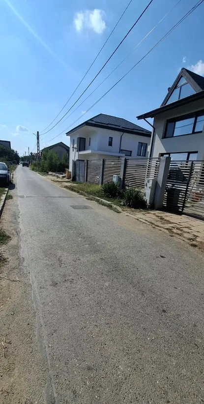 Mogosoaia vila de vanzare 2019 la 600 m de la strada principala