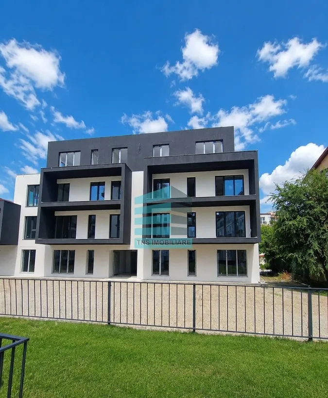 Titan Pallady 2 camere cu gradina 123 mp finalizat parcare inclusa