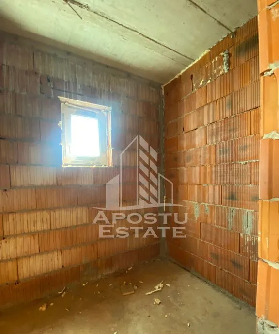 Duplex de vanzare Urseni pe parter cu 3 camere si doua bai