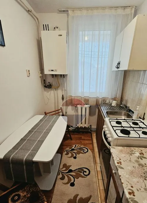 Apartament cu 1 camere de inchiriat in zona Precista