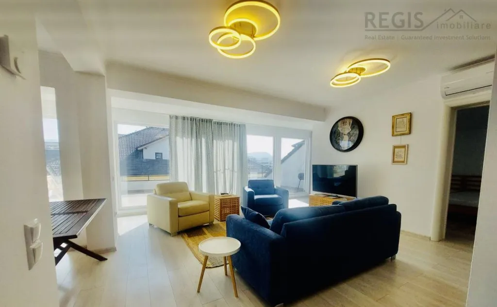 Penthouse Premium 4 Camere 100 mp cu lift living Cores