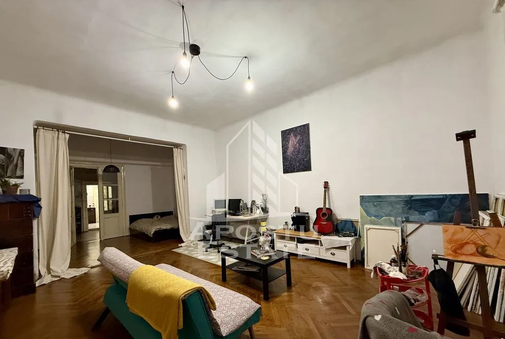 Apartament o camera de 71mp de vanzare zona Badea Cartan Timisoara
