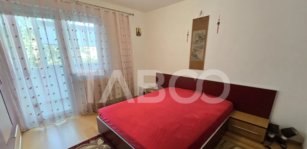 Apartament cu 3 camere etajul 1 de vanzare zona Pictor Brana