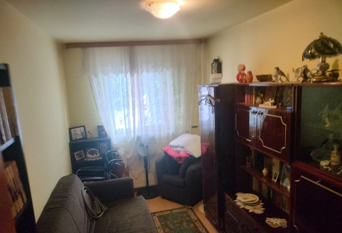 Drumul Taberei bd Timisoara etaj 1 apartament 3 camere
