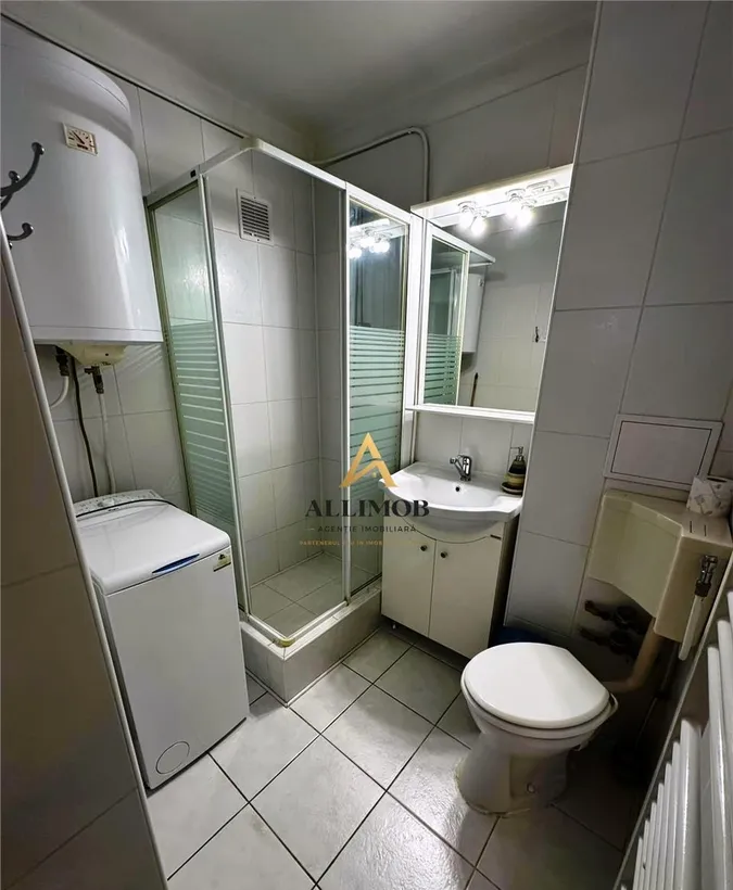 Ploiesti zona ultracentrala apartament 2 camere