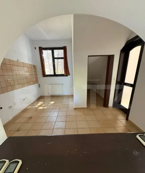 Vila P 1 de vanzare 164 mp teren 462 mp garaj zona Ste