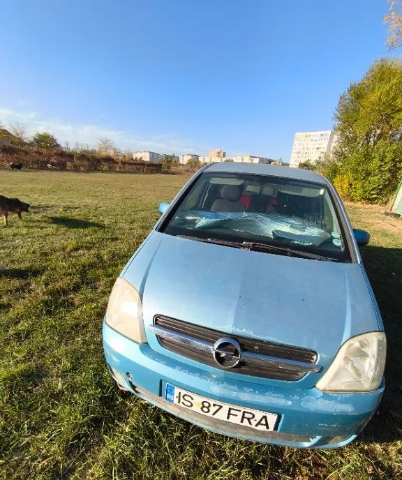 Opel Meriva 1 7 ctdi 4 000 lei