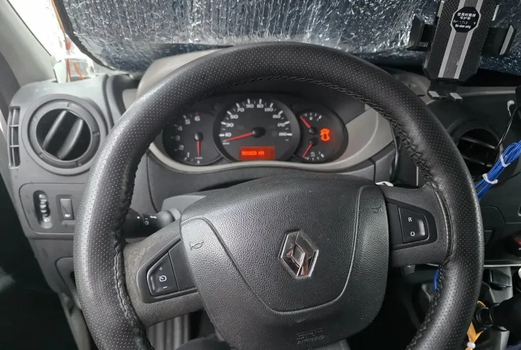 Renault Master 2017 7 800 eur