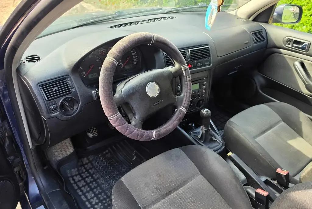 VW Golf 4 1 9TDI 101Cp 4 500 lei