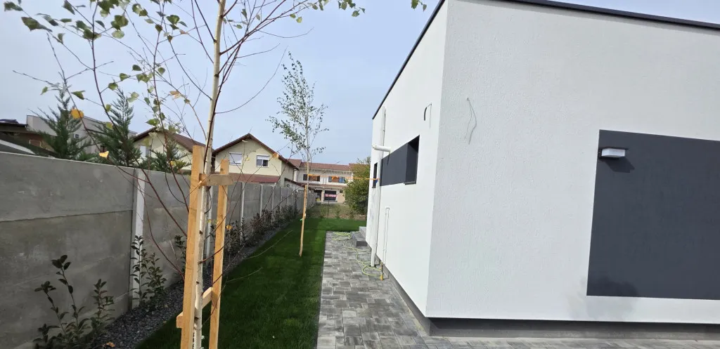 Casa premium Dumbravita 4 camere teren 680 m