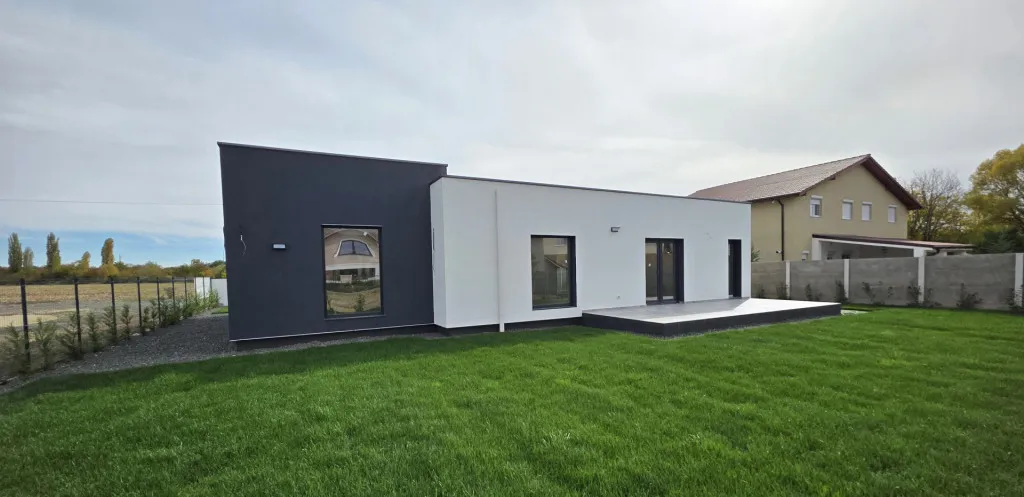 Casa premium Dumbravita 4 camere teren 680 m