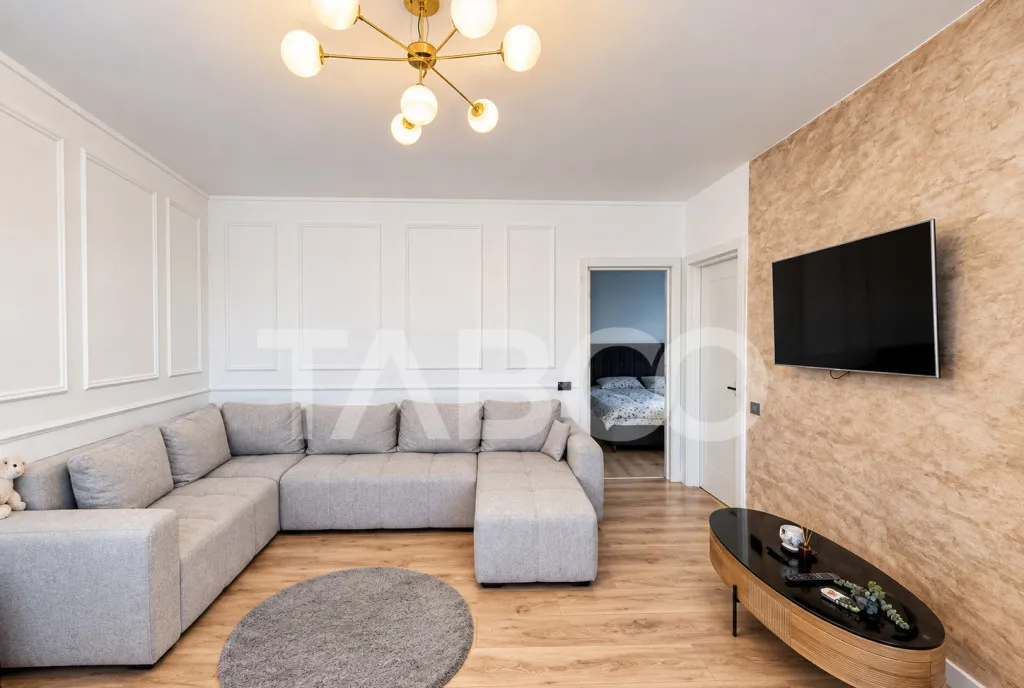 Casa de vanzare cu 3 camere 2 bai si 2 parcari zona Lidl Arh