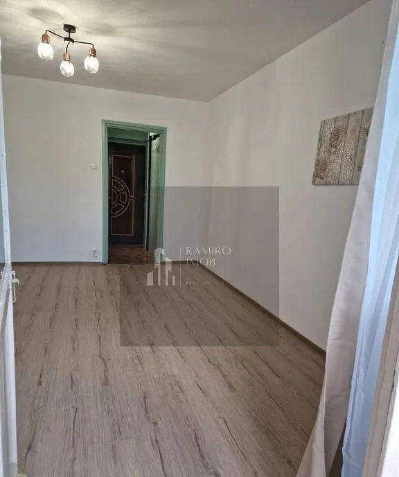 Ap 2 camere decomandat etaj 3 Str Alunisului Brancoveanu Sector4