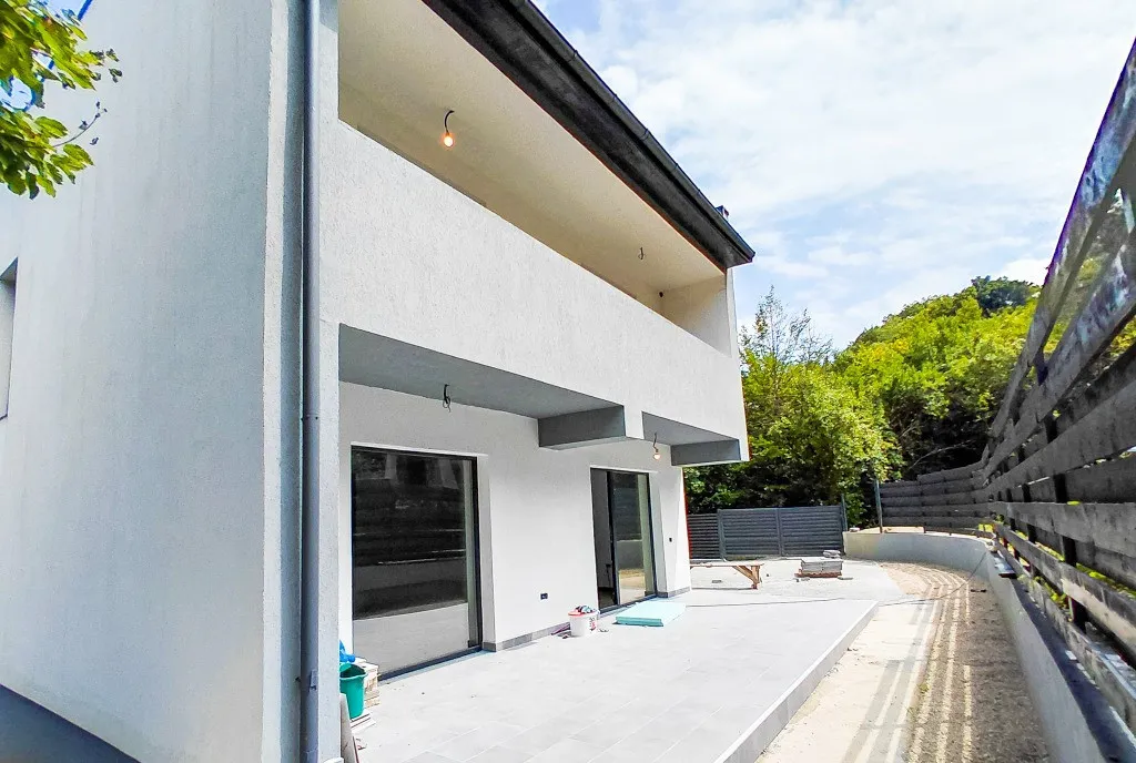 Casa P 1E Valea Mare Stefanesti Arges