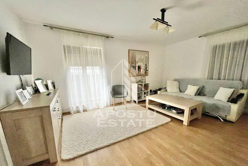 Apartament cu 3 camere complet mobilat si utilat in Girocului
