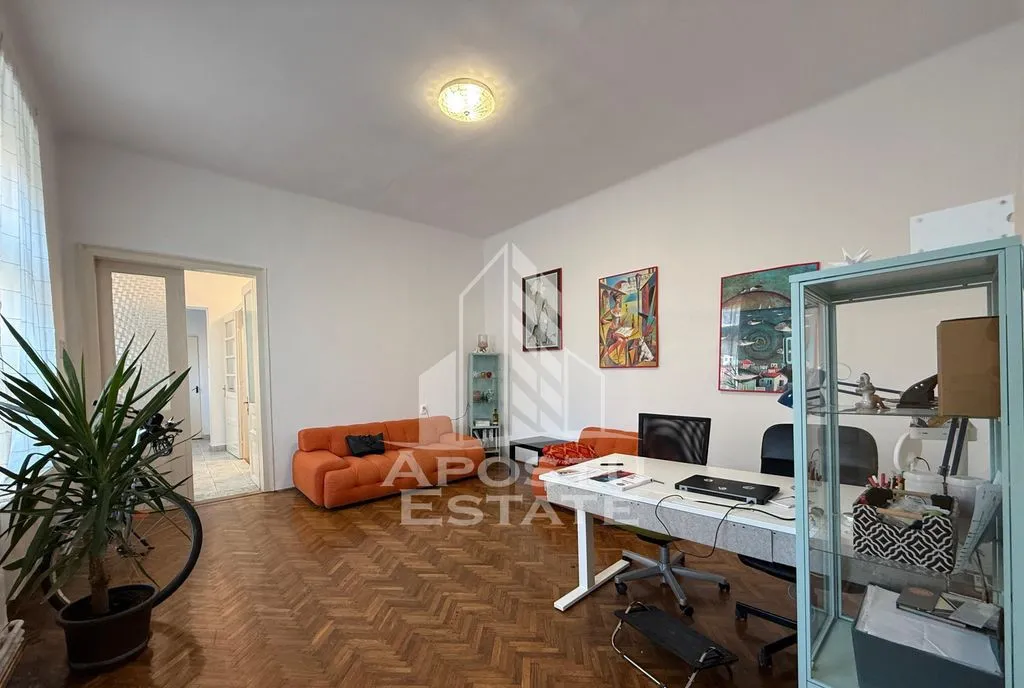 Apartament 3 camere parter inalt plus garsoniera complet amenajata
