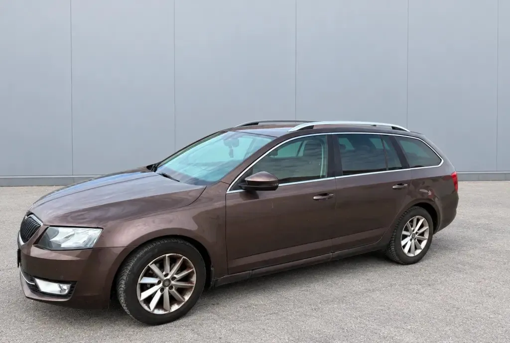 Skoda Octavia Combi 1 6 TDI DSG 2016 6 000 eur