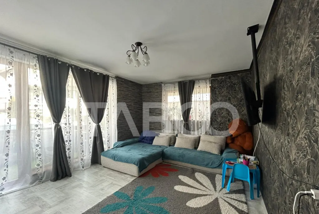 Apartament cu 2 camere de vanzare in Grigorescu Piata Agro c
