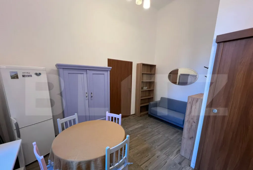 Apartament cu 2 camere in zona Medicinei 33 mp