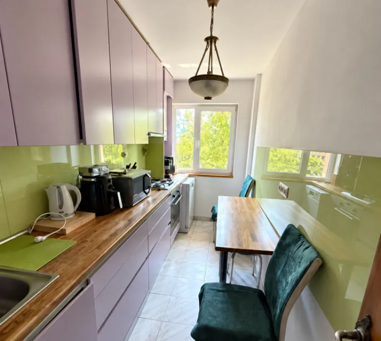 Apartament 3 camere decomandat 74 mp 2 balcoane Mana